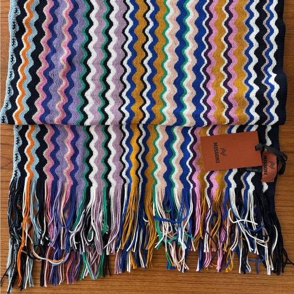 Missoni Multicolor Zigzag Scarf in Blue, Green, and Gold - Picture 3 of 6